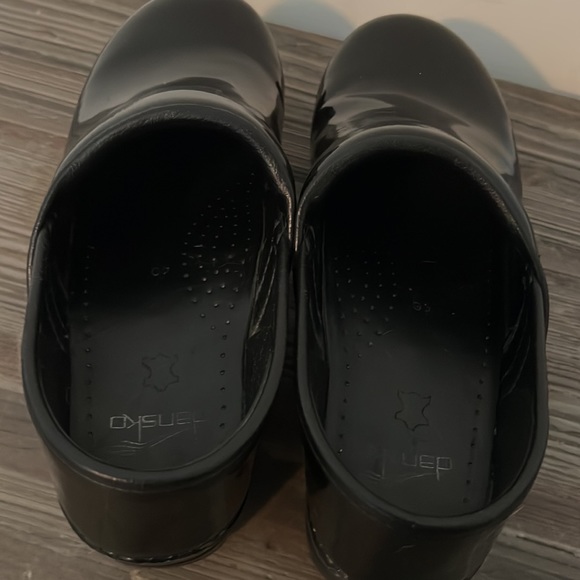 DANSKO Professional Patent Black - Picture 2 of 3